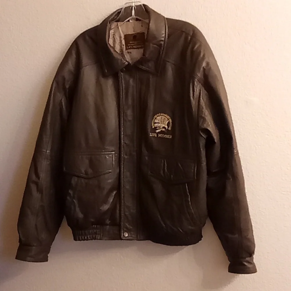 NORTH AMERICAN HUNTING CLUB 100% Leather Size L HCM - Picture 1 of 16